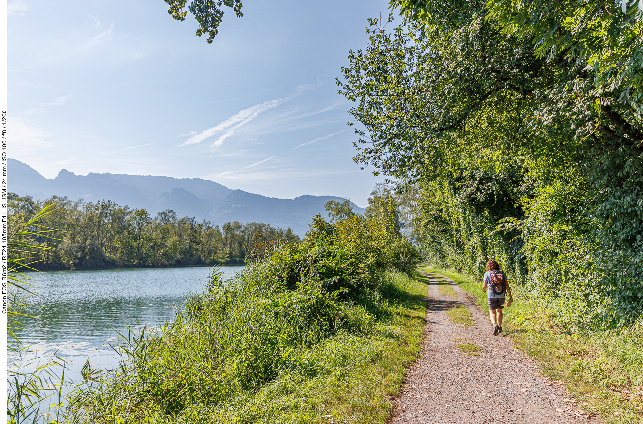 Nun laufen wir zurück und gehen zur Abkühlung in ein Natur-Schwimmbad ;-)