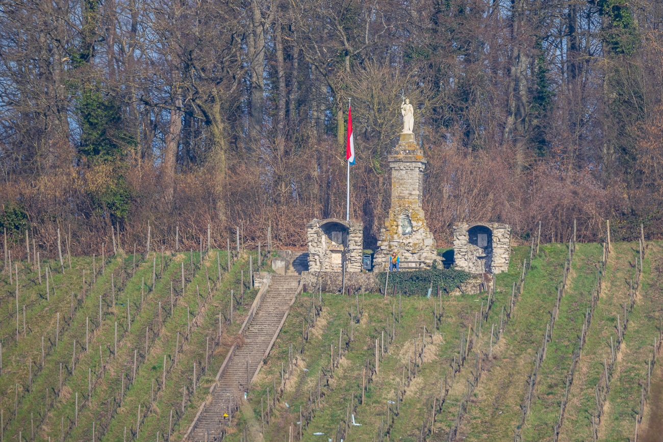 Statue des Heiligen Donatus auf dem Hommelsberg