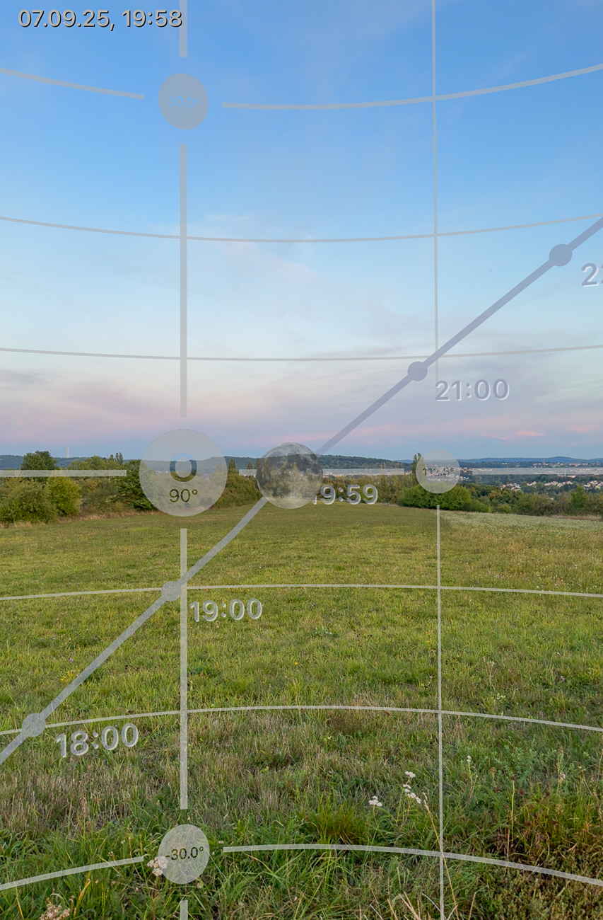 Mit der App Photo Pills versuchte ich den Weg des Mondes vor dessen Aufgang zu orten