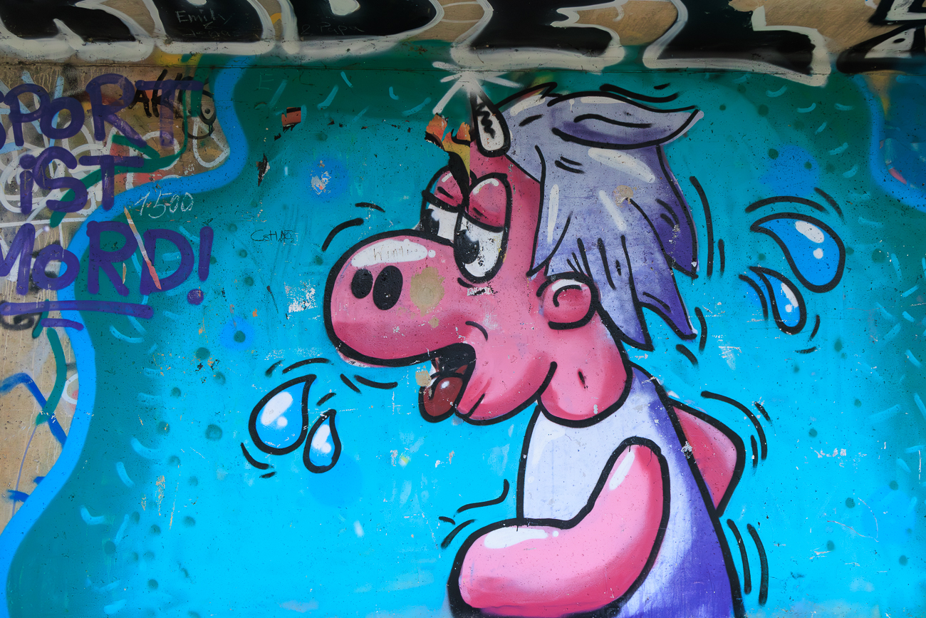 Grafitto an der Autobahnbr&uuml;cke