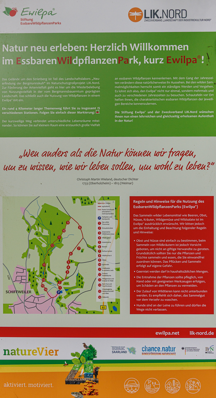 Geht man am Abzweig links herum, statt wie ich rechts, folgt man dem EWILPA-Weg